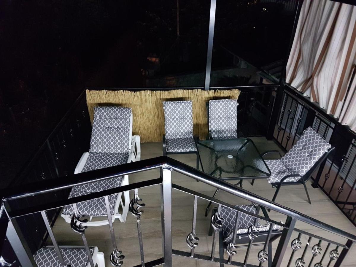 Sunshine Apartment With Private Pool And Parking Kotor Ngoại thất bức ảnh