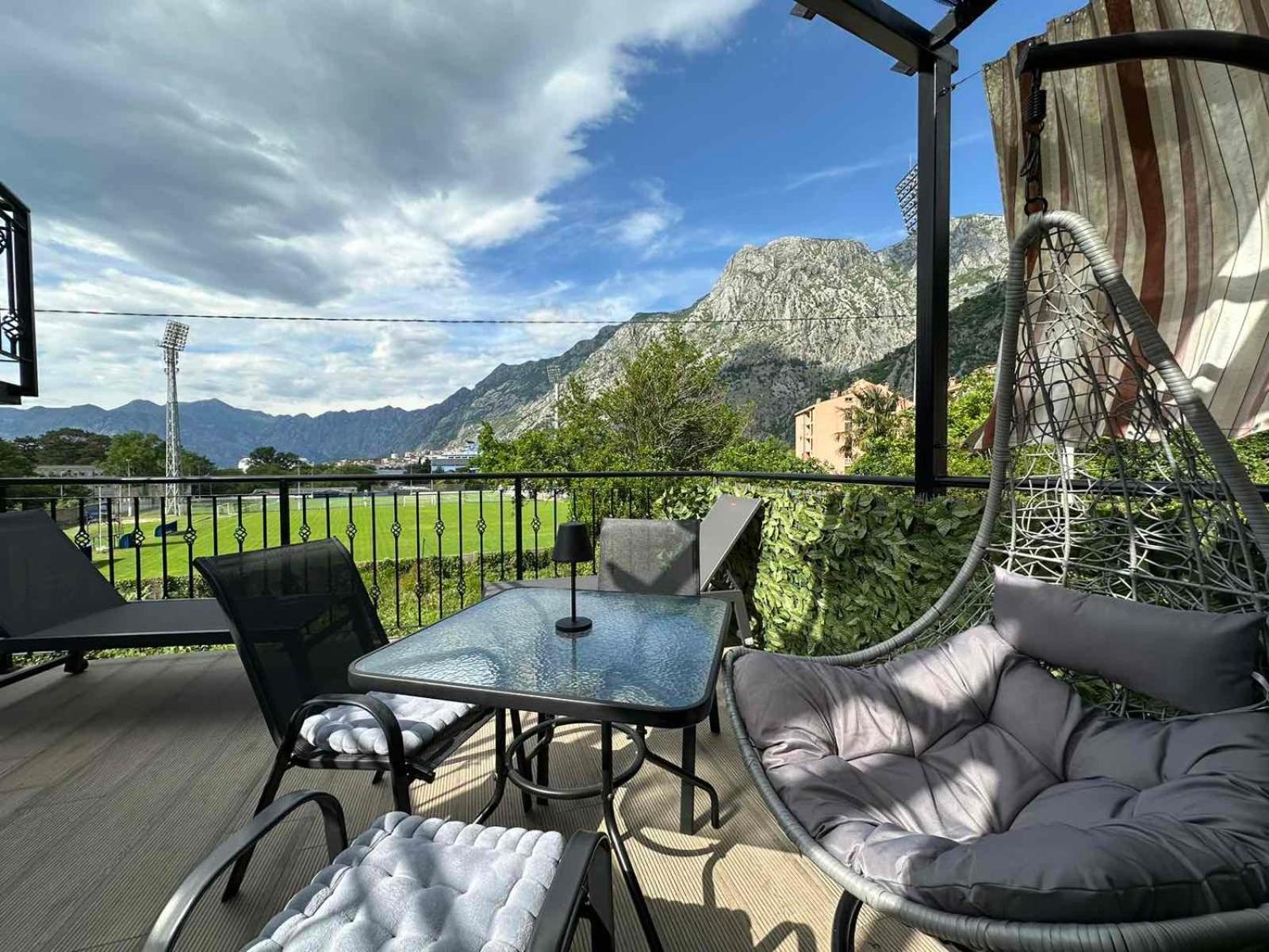 Sunshine Apartment With Private Pool And Parking Kotor Ngoại thất bức ảnh